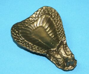 1986 GI JOE SERPENTOR v1 ORIGINAL SPARE PART HEAD SHROUD BACKPACK HASBRO