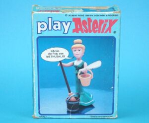 ASTERIX PLAY ACTION FIGURES 6207 GERIATRIX’S WIFE BOXED GERMAN BOX 1984 CEJI TOYCLOUD