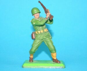 BRITAINS DEETAIL #7340 U.S. US ARMY INFANTRY STANDING 1970s ENGLAND