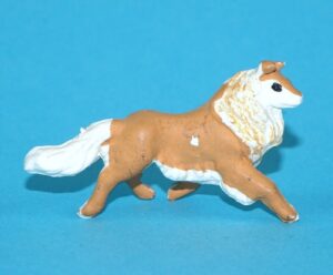 BRITAINS FARM #2221 H2221 SHEEPDOG RUNNING 1960s HERALD ENGLAND