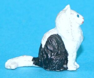 BRITAINS FARM #2290 H2290 ASSORTED CATS CAT SITTING 1960s HERALD ENGLAND