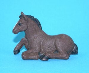 BRITAINS FARM #817 H2121 #2121 SUFFOLK FOAL LYING 1960s LEAD MOULD ENGLAND