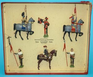 BRITAINS HISTORICAL SERIES #1258 TOURNAMENT KNIGHTS MARSHAL & SQUIRES BOX SET