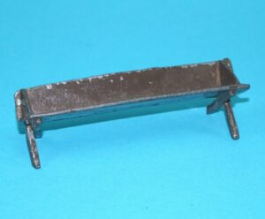 BRITAINS LEAD FARM No. 528 LARGE TROUGH 1930s ENGLAND
