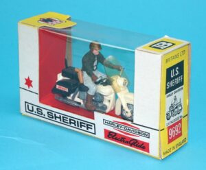 BRITAINS ROAD SERIES #9692 HARLEY DAVIDSON U.S. SHERIFF BROWN REVOLVER MIB 1960s