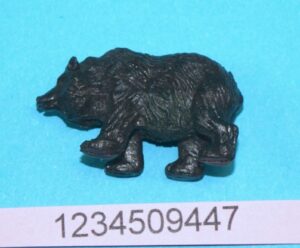 BRITAINS ZOO #1337 BROWN BEAR CUB 1960s ENGLAND