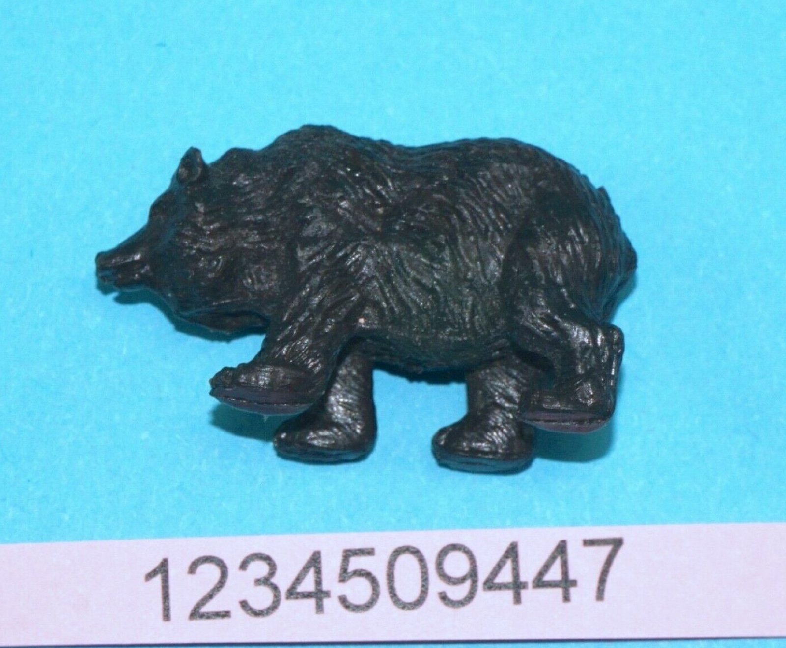 BRITAINS ZOO #1337 BROWN BEAR CUB 1960s ENGLAND - Image 2