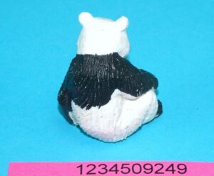 BRITAINS ZOO #1339 PANDA 1960s HTF PAINT VARIANT ENGLAND