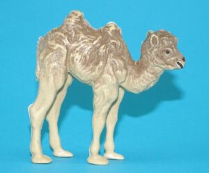 BRITAINS ZOO #1352 BABY CAMEL 1960s ENGLAND