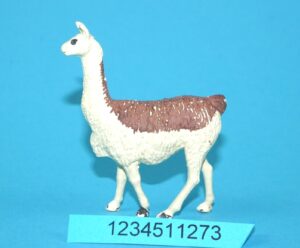 BRITAINS ZOO #1365 LLAMA 1960s ENGLAND 1ST RELEASE PLASTIC & PAINT VARIANT HTF