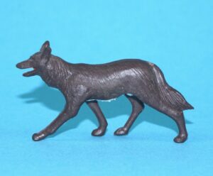 BRITAINS ZOO #1369 WOLF 1970s ENGLAND