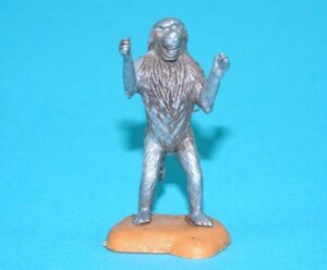 BRITAINS ZOO #1374 BABOON 1960s ENGLAND