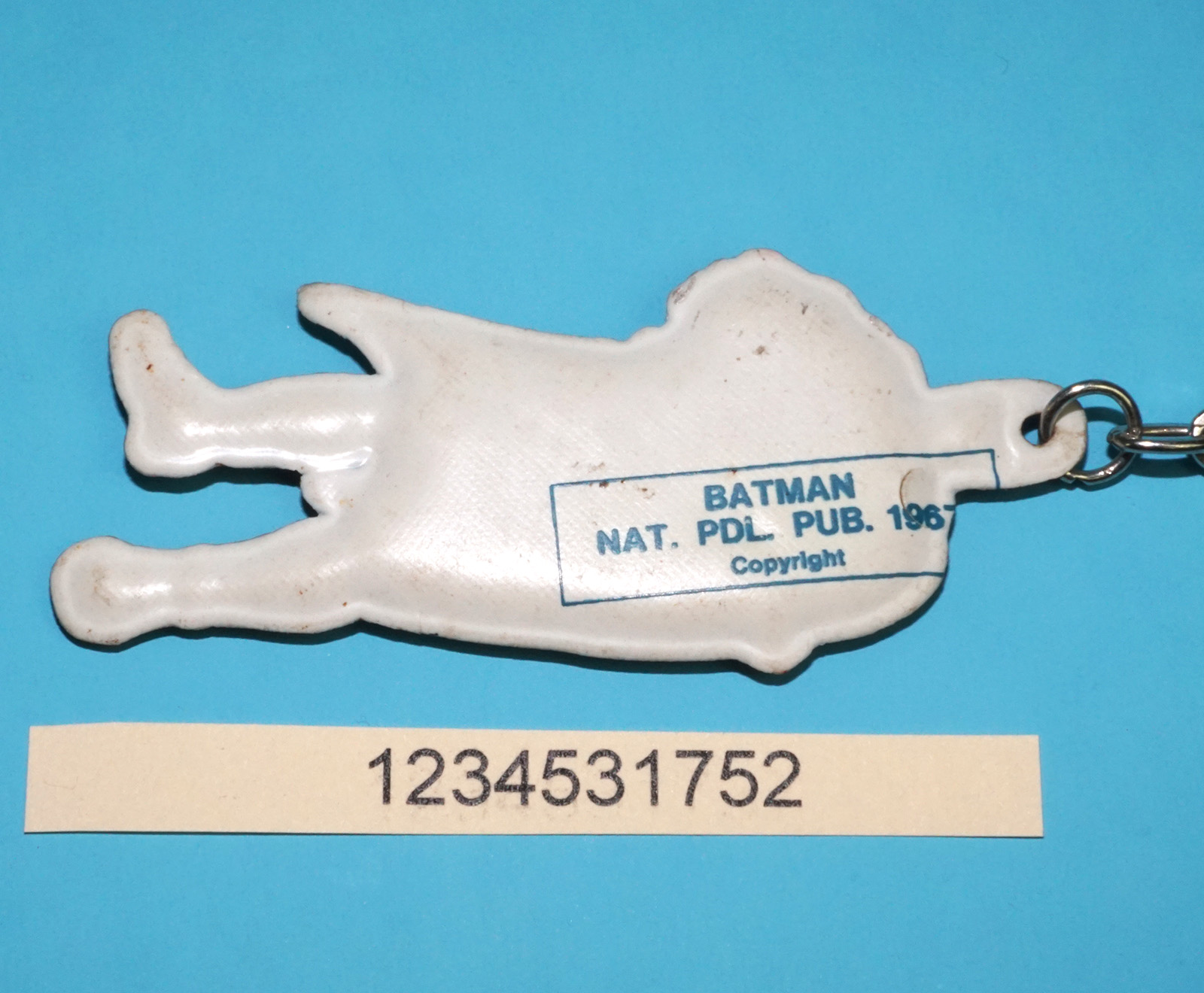 BATMAN VINYL FIGURE KEYRING KEYCHAIN 1967 NAT. PDL. PUB ITALY - Image 3