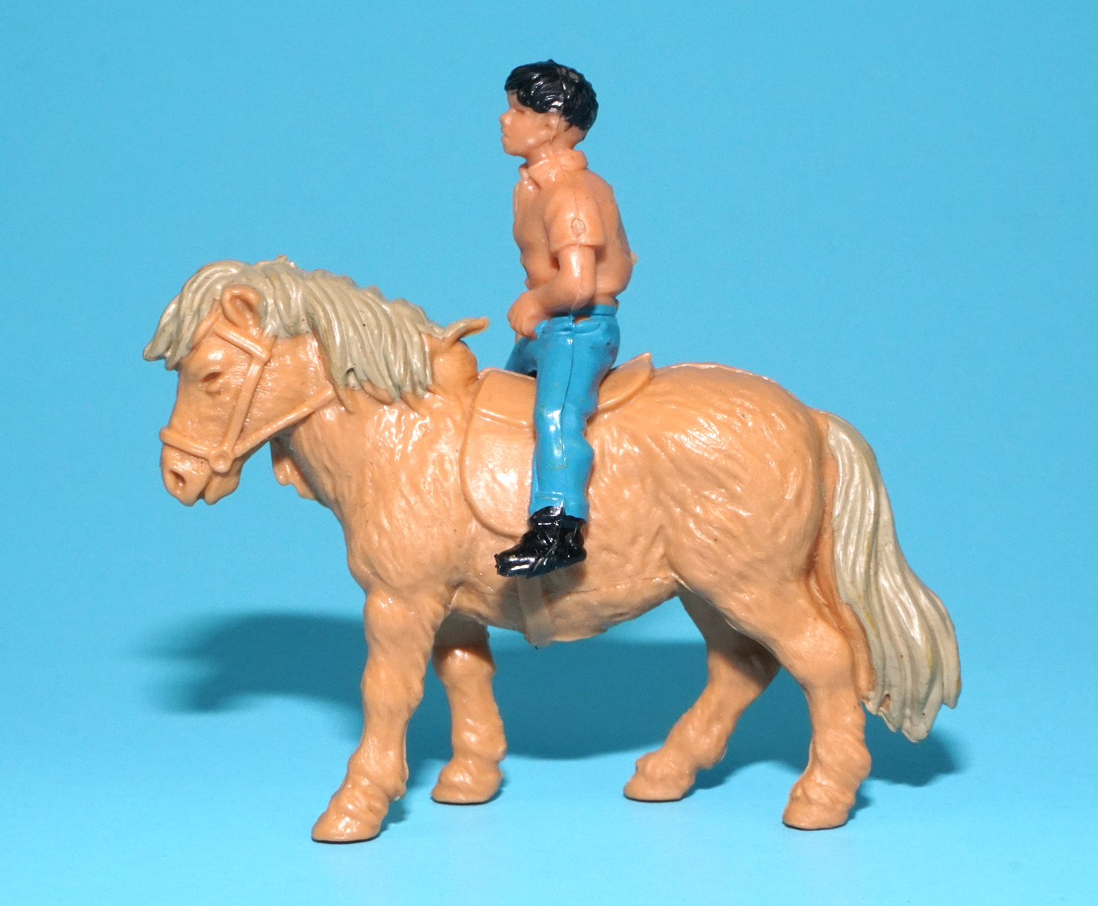 BRITAINS FARM #2081 BOY RIDER 1970s ENGLAND