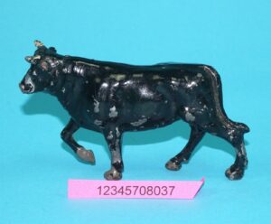 JOHILLCO LEAD FARM BULL FOR TWO-WHEEL CART 1940s JOHN HILL & CO ENGLAND BRITAINS