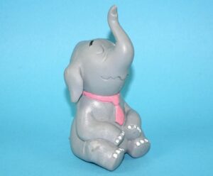 LORIOT WENDELIN PVC FIGURE PINK TIE KRAWATTE 1970s SCHLEICH ZDF GERMANY