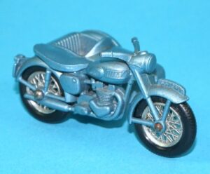 MATCHBOX #4 TRIUMPH SIDECAR 1960s LESNEY