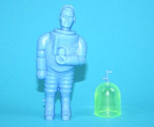 PLASTIC SPACEMAN ASTRONAUT COSMONAUT 1/32 SCALE 1960s LINDE MANURBA W. GERMANY