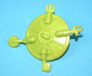 TMNT TEENAGE MUTANT NINJA TURTLES ORIGINAL SPARE PART ROCK ‘N ROLL MIKE SHIELD