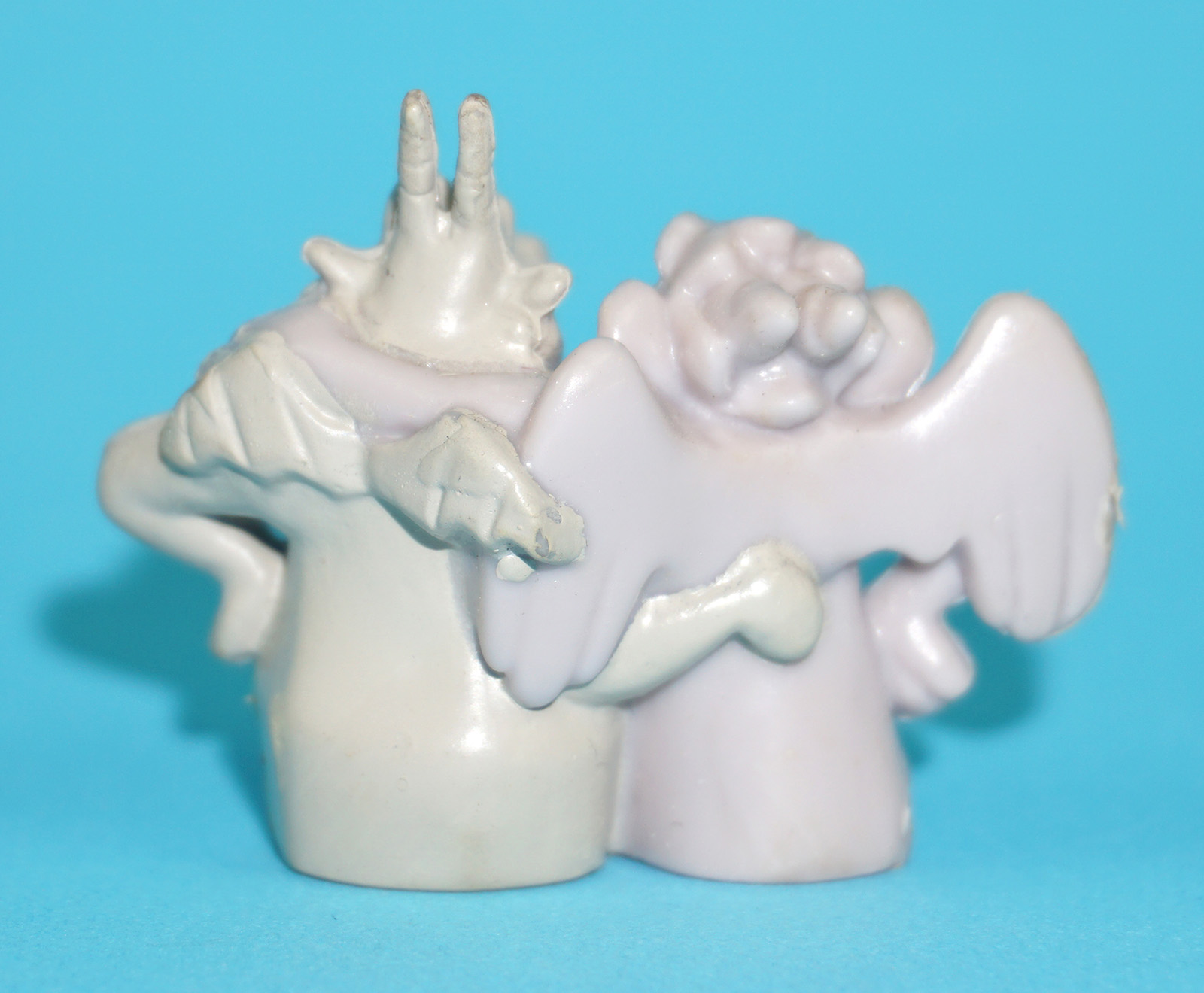 DISNEY HUNCHBACK OF THE NOTRE DAME PVC MINI FIGURE HUGO & LAVERNE GARGOYLES 1995 NESTLE PROMO TOY - Image 2