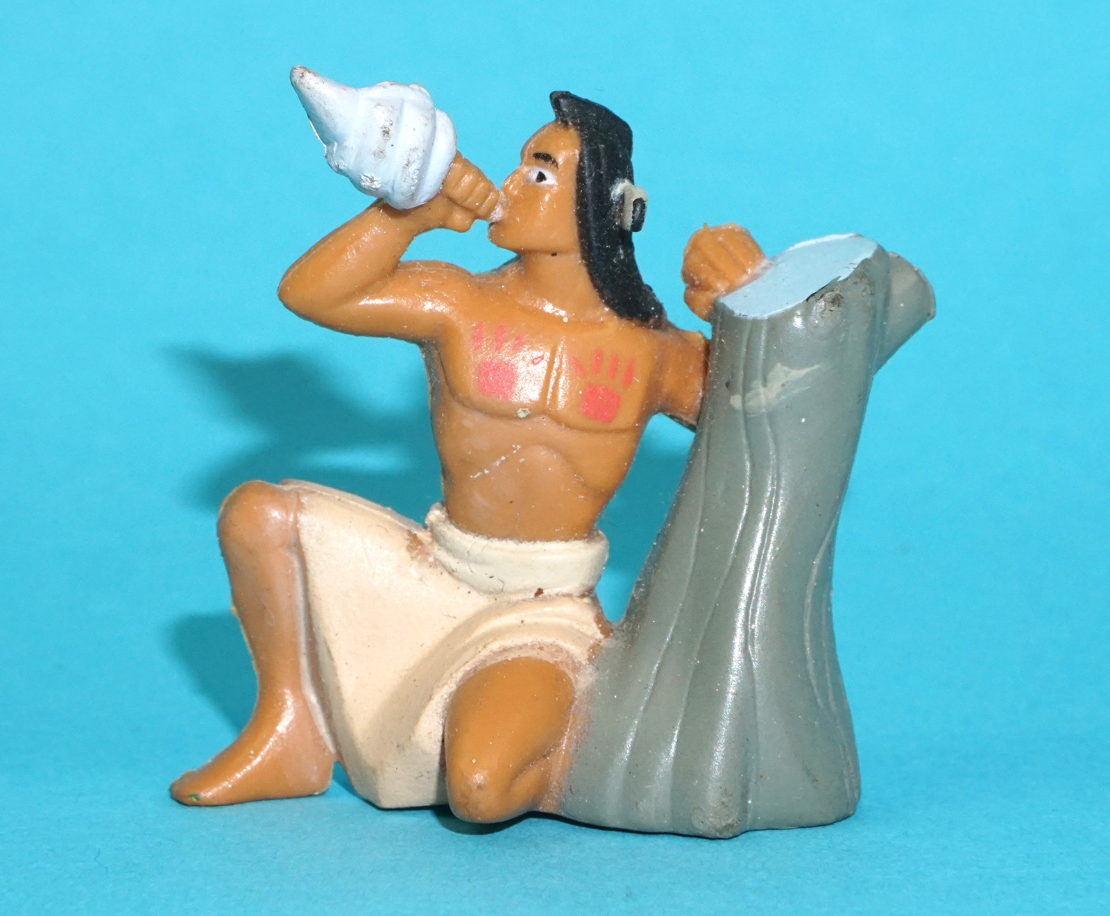 DISNEY POCAHONTAS PVC MINI FIGURE KOCOUM 1995 NESTLE PROMO TOY