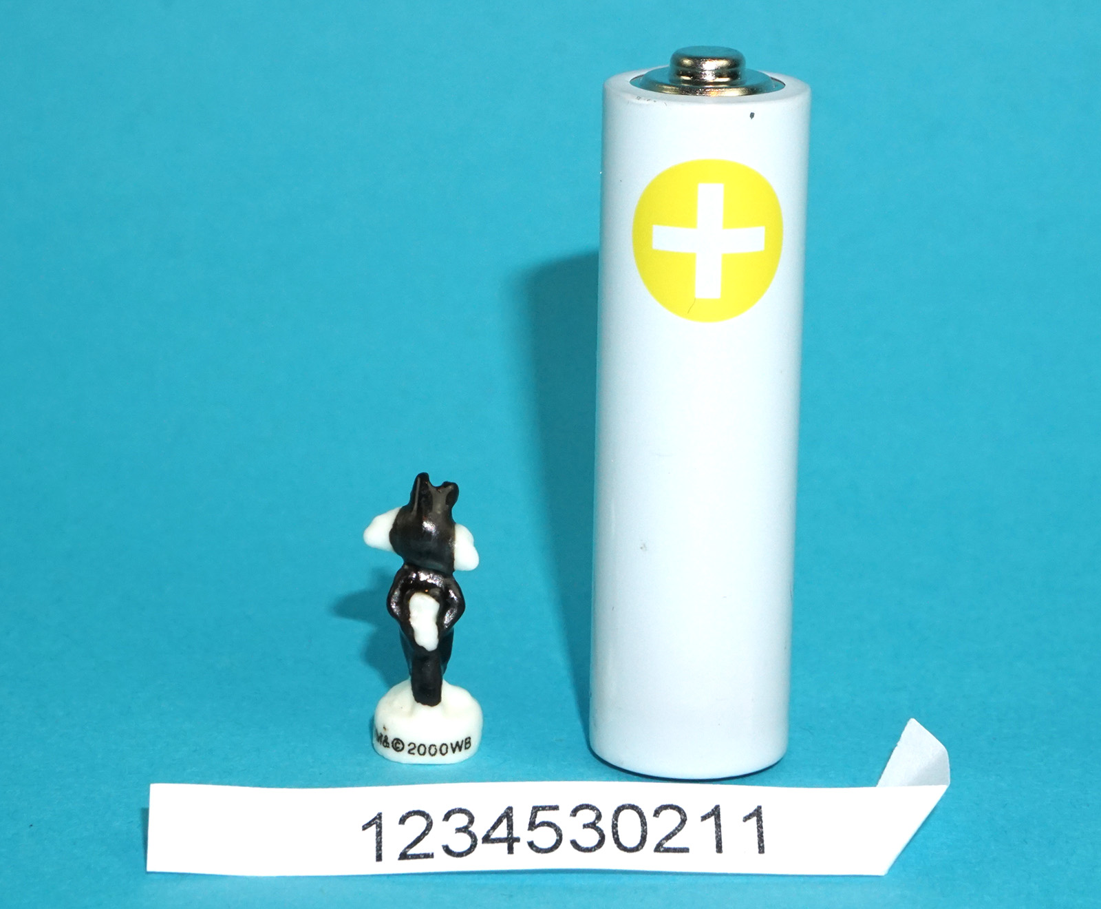 LOONEY TUNES PORCELAIN MINIATURE MICRO FIGURE SYLVESTER JR 2000 WB WARNER BROS - Image 2