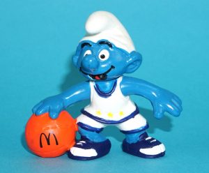 SMURFS MCDONALDS SPORTS SMURF BASKETBALL PLAYER 1997 SCHLEICH