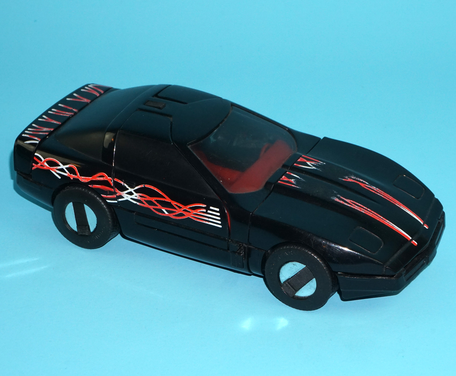 M.A.S.K RAVEN CORVETTE C4 NEAR COMPLETE 1986 KENNER WORKS!