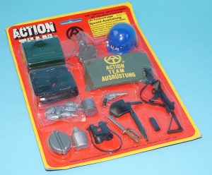 GI JOE ACTION TEAM UN FORCES SPECIAL ACCESSORIES MOC MOSC SCHILDKROT 1970 HASBRO