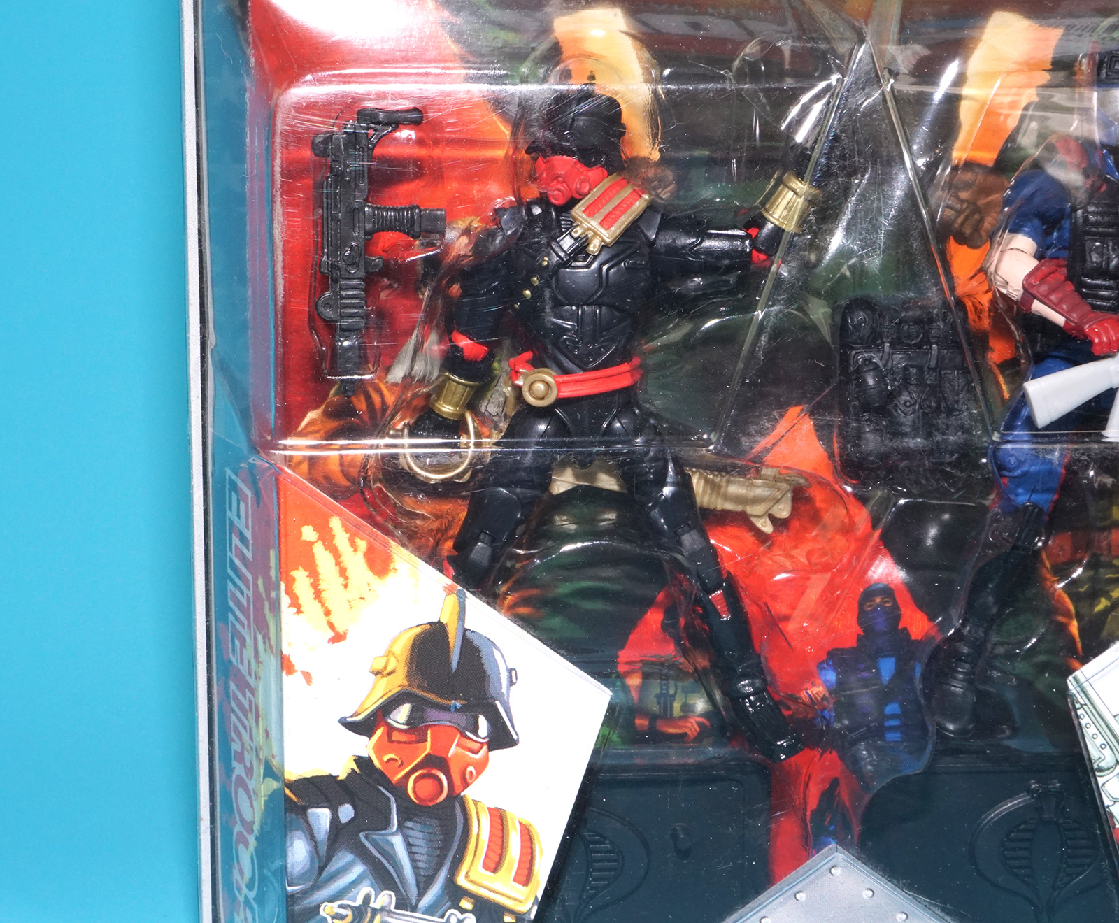 2008 GI JOE 25TH ANNIVERSARY COMIC 2-PACK IRON GRENADIER v6 & COBRA VIPER v16 MOC MOSC HASBRO - Image 3