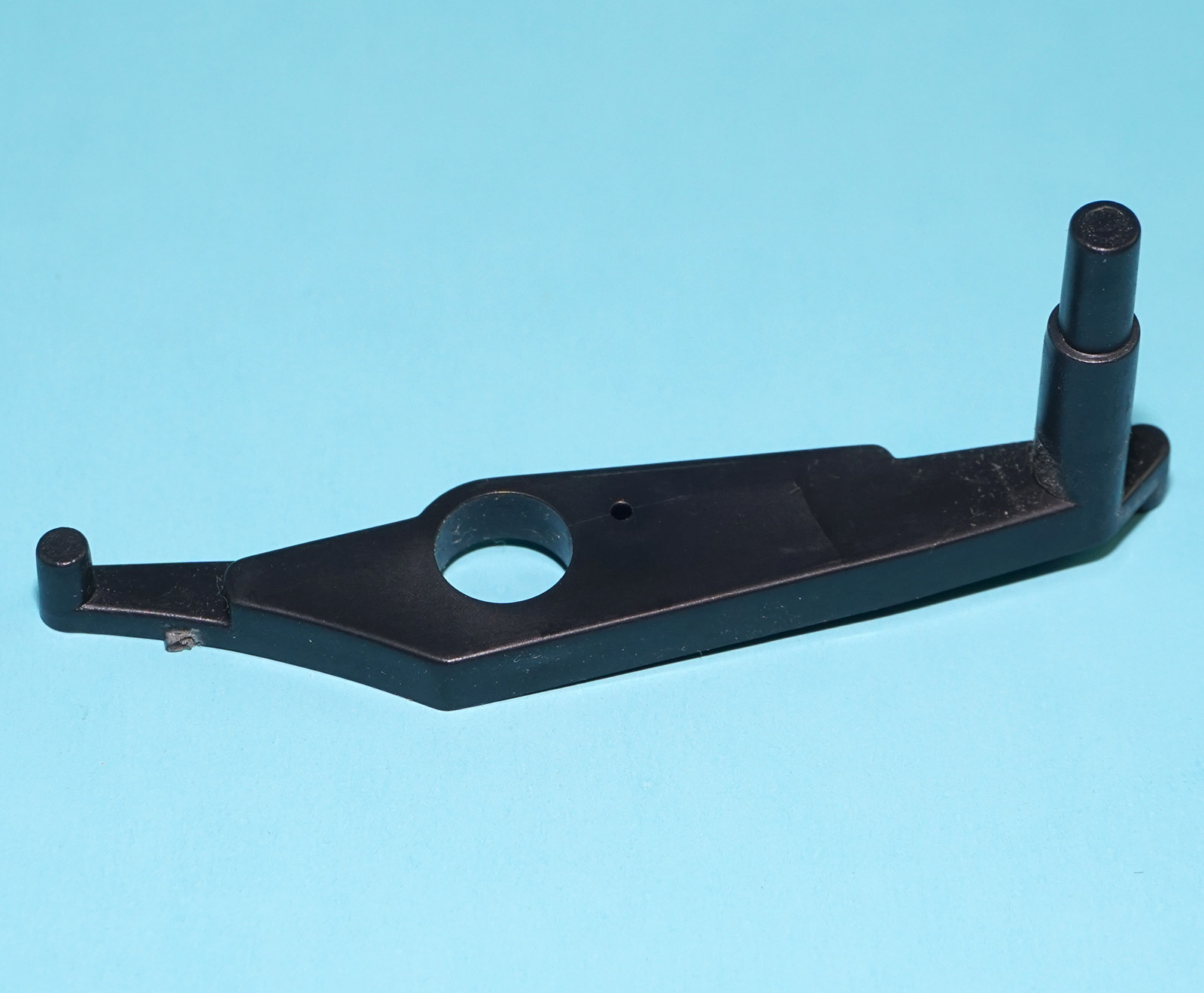 ZOIDS ORIGINAL SPARE PART KROC MECHANISM SHAFT 1983 TOMY