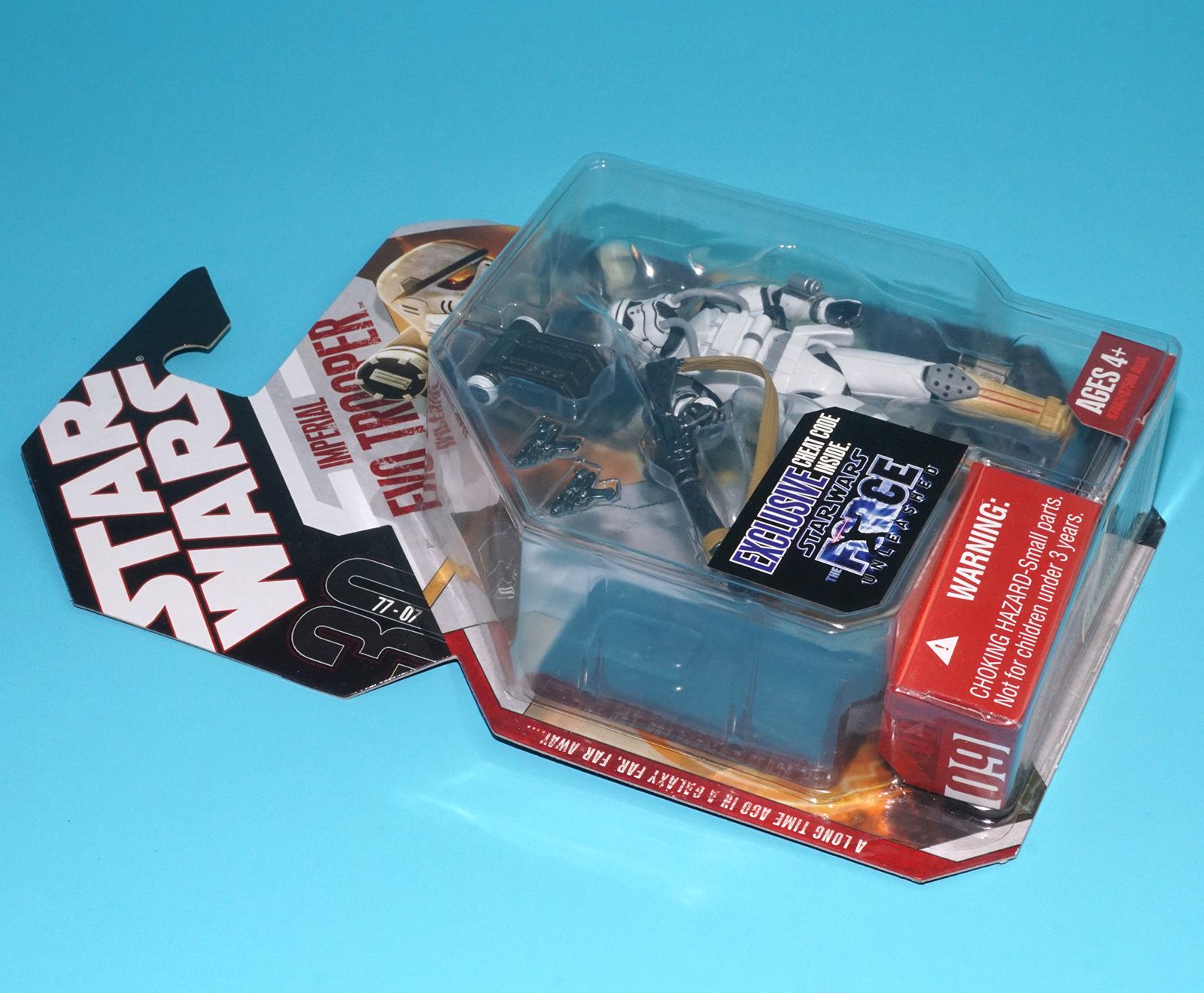 STAR WARS 30TH ANNIVERSARY IMPERIAL EVO TROOPER MOC MOSC 2007 HASBRO - Image 3