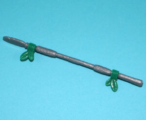 DISNEY HEROES PETER PAN ORIGINAL SPARE PART NATIVE AMERICAN SPEAR 2003 FAMOSA