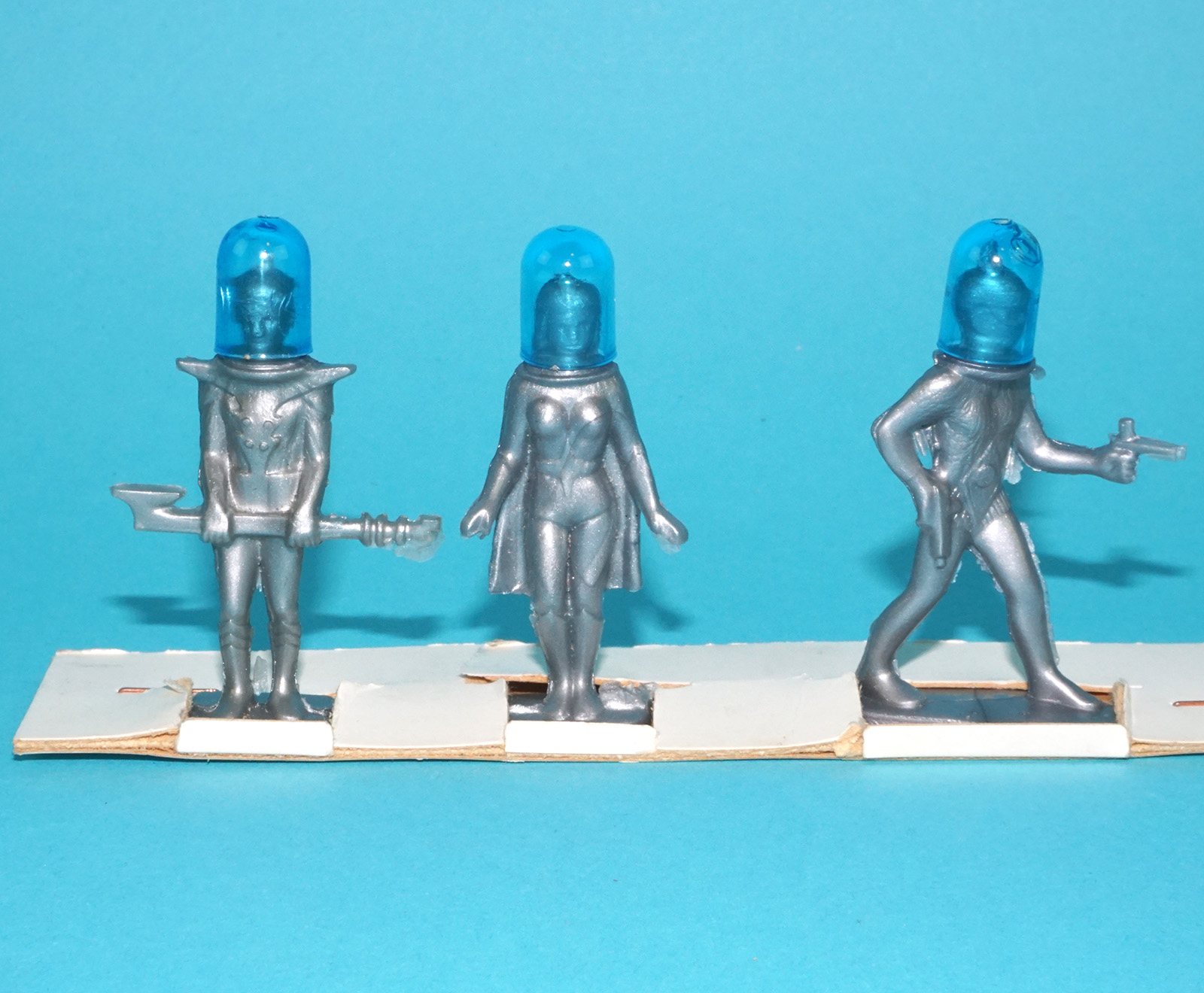 THUNDERBIRDS INTERNATIONAL RESCUE BOARD GAME COMPLETE 1967 JUMBO HOLLAND HTF - Image 14