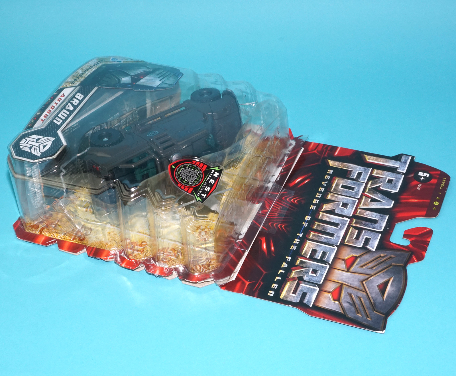 TRANSFORMERS ROTF DELUXE CLASS BRAWN COMPLETE MOC EURO CARD 2009 HASBRO READ - Image 5