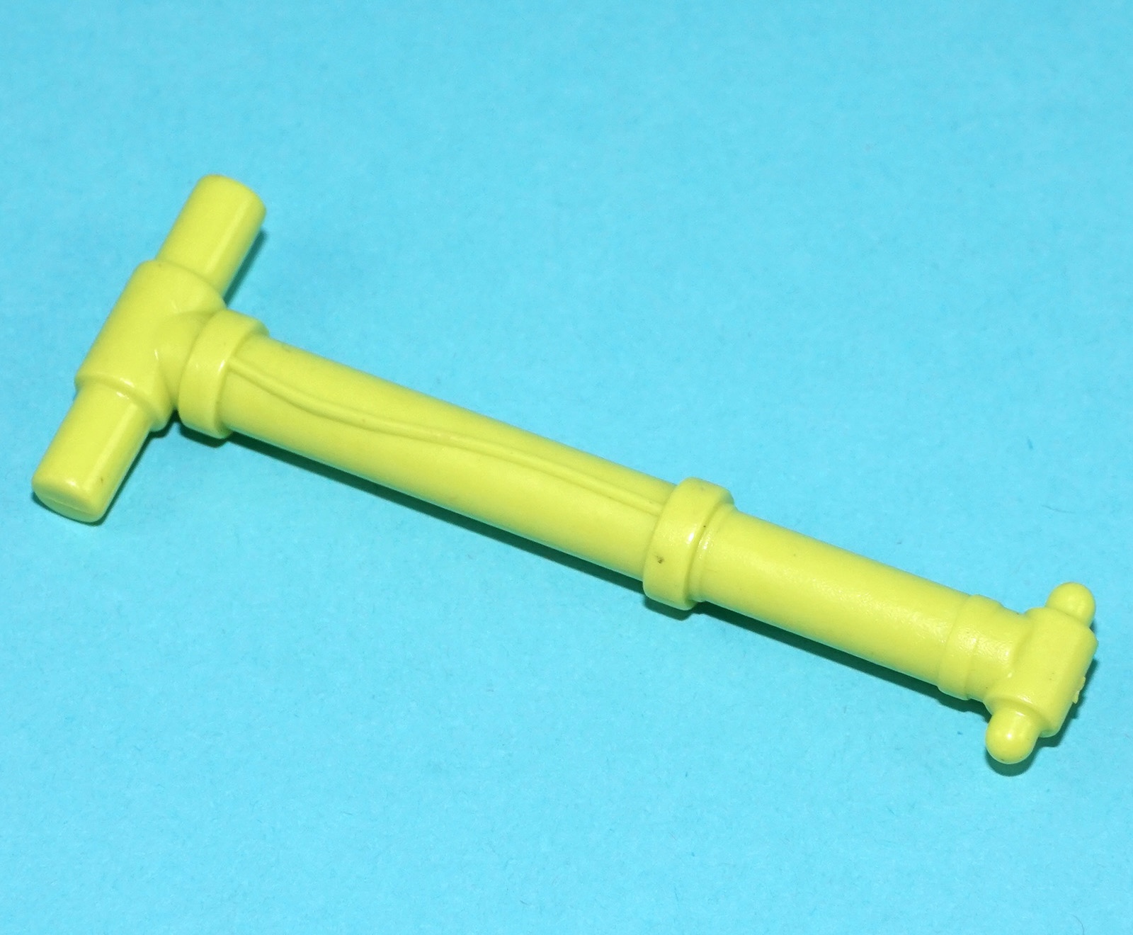 1993 GI JOE MEGA MARINES MONSTER BLASTER A.P.C. ORIGINAL SPARE PART LIFT SUPPORT SHAFT HASBRO