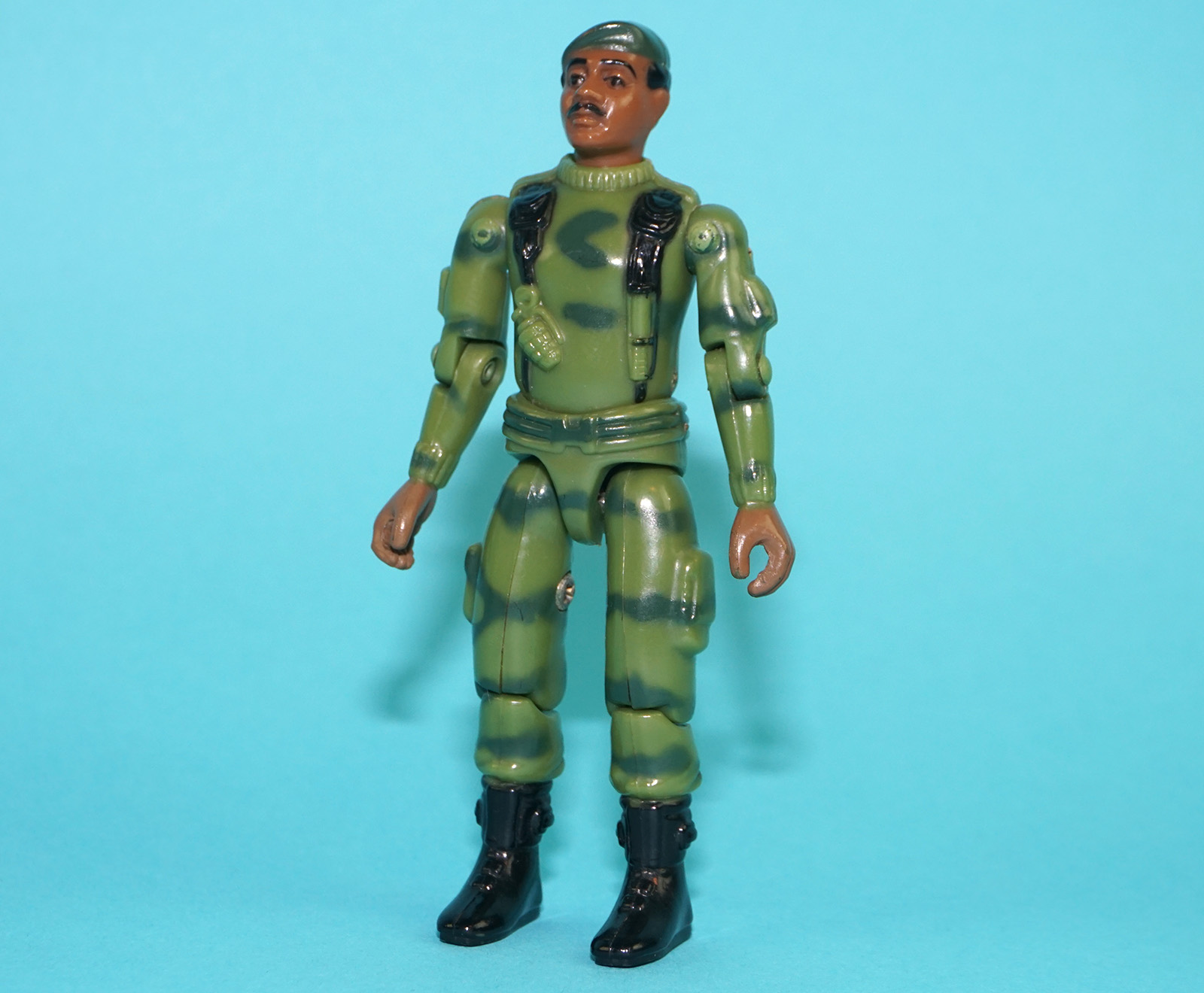 1984 GI JOE COMANDOS EM ACAO TRITON 1982 STALKER v1 C8+ ESTRELA