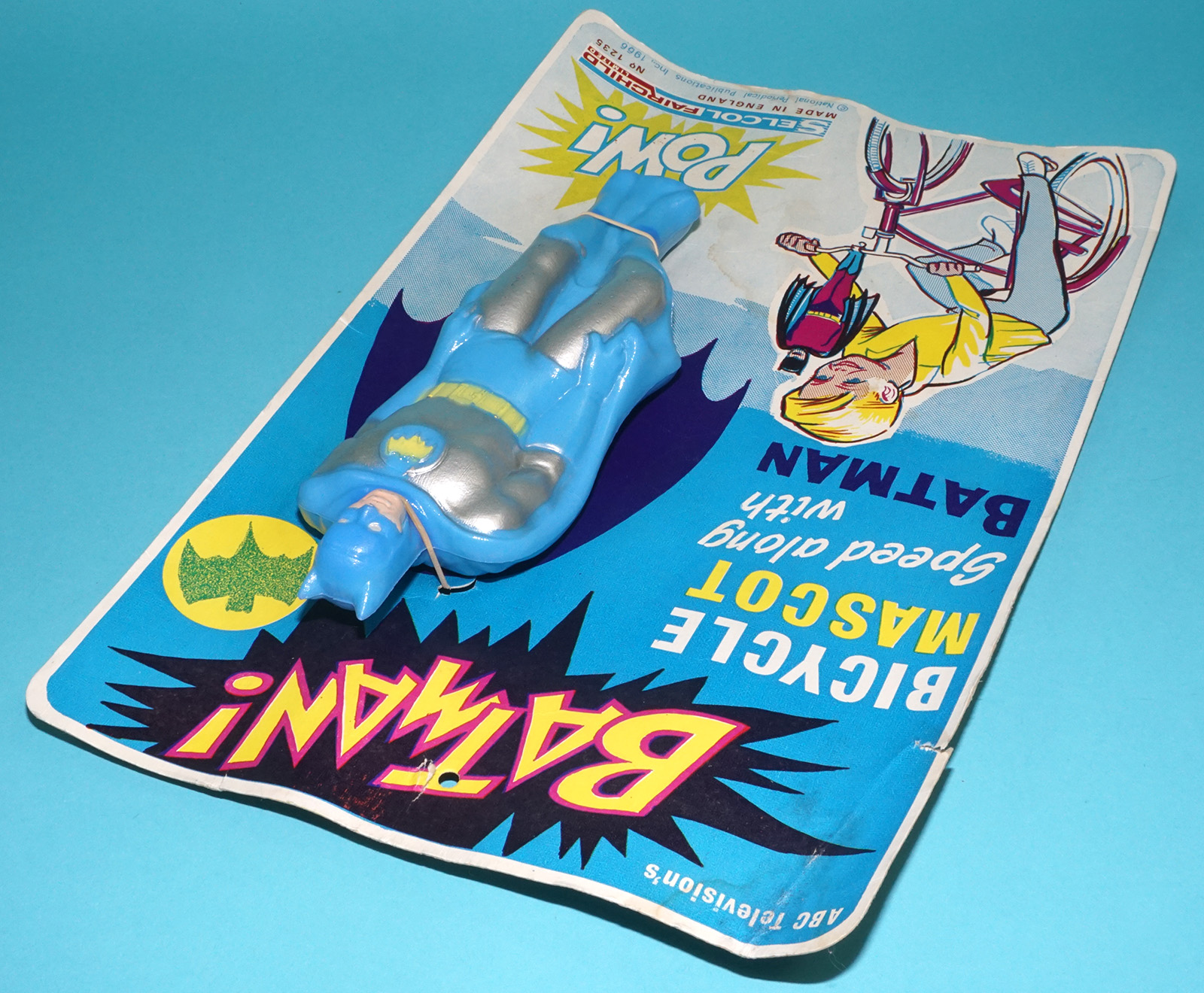 BATMAN BICYCLE MASCOT ORNAMENT MOC UK CARD 1966 SELCOL FAIRCHILD LTD READ - Image 7