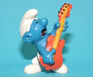 SMURFS 20023 ROCK ‘N ROLL GUITAR SMURF W. GERMANY COO 1977 SCHLEICH