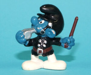 SMURFS 20123 POLICEMAN SMURF HONG KONG COO 1981 SCHLEICH