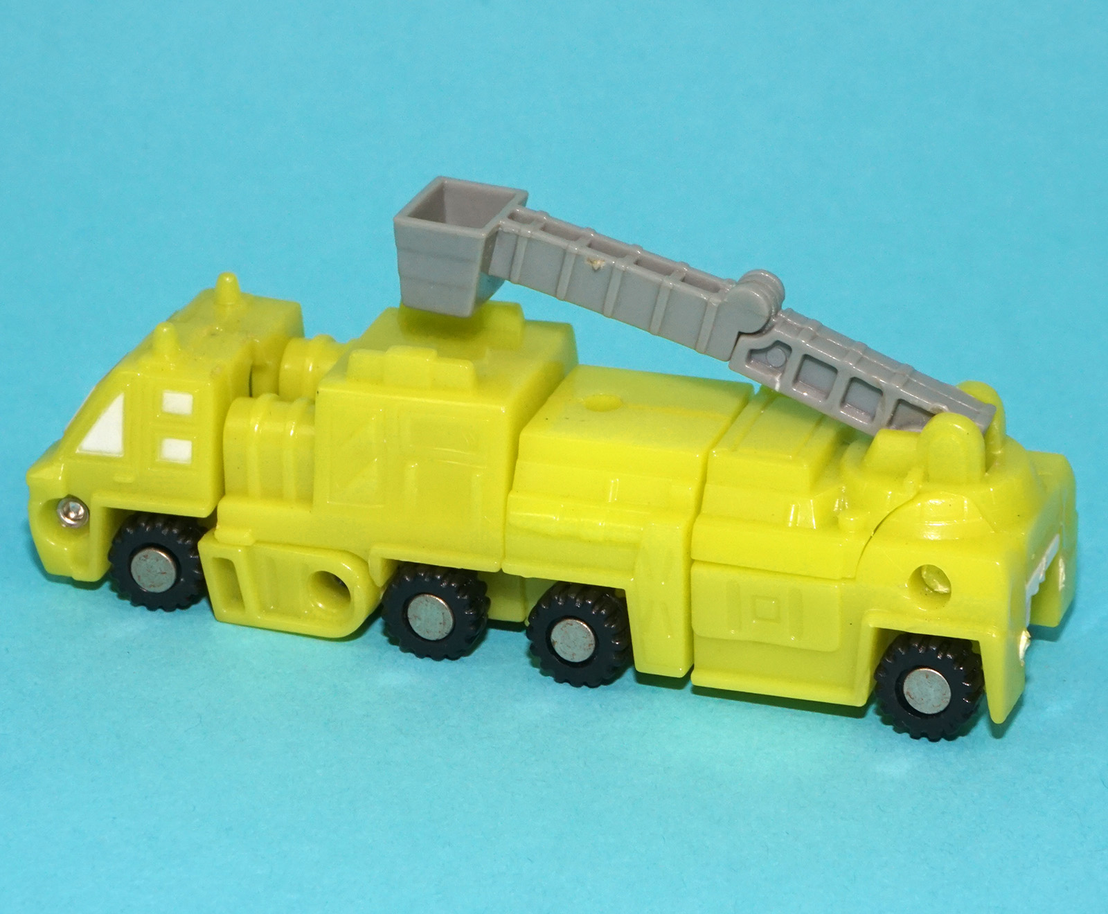 TRANSFORMERS KO MICROMASTER METRO SQUAD WHEEL BLAZE & ROAD BURNER 1990s CHINA BOOTLEG - Image 3