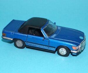 MCTOY MERCEDES BENZ 500 SL SPORTS PULL BACK FRICTION MODEL CAR 1/43 SCALE 1980s MC TOY NOT DINKY