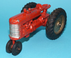 FARM TOY 1/16 SCALE MODEL TRACTOR MASSEY FERGUSON HARRIS MCCORMICK FARMALL 1960s SLIK-TOYS ERTL