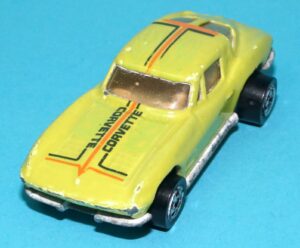 HOT WHEELS COLOR RACERS SHIFTERS ’63 CORVETTE STINGRAY 1/64 SCALE BLACKWALL 1987 MATTEL