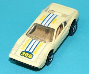 HOT WHEELS COLOR RACERS SHIFTERS FERRARI 308 1/64 SCALE BLACKWALL 1988 MATTEL
