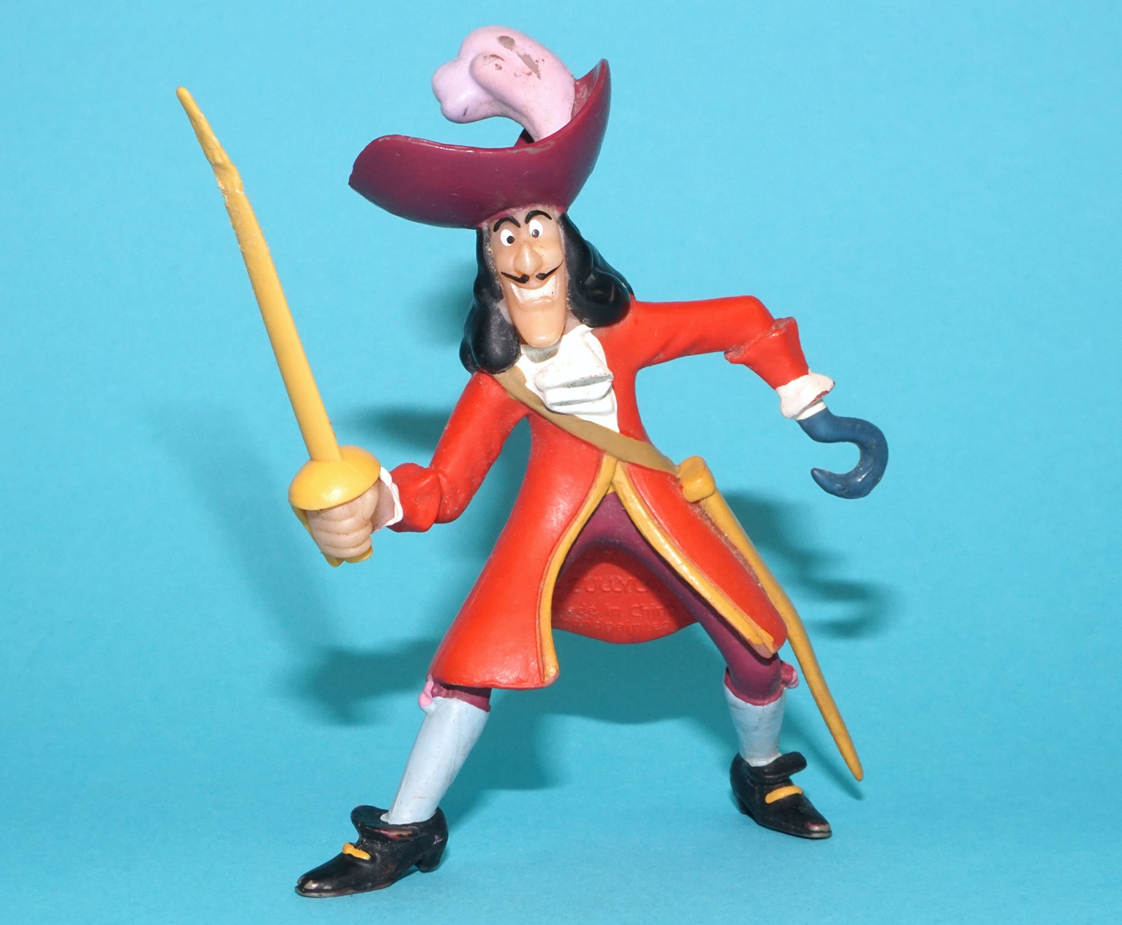 DISNEY PETER PAN PVC FIGURE CAPTAIN HOOK 2007 BULLYLAND CHINA - Image 2