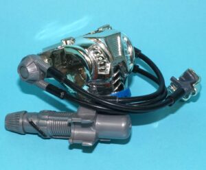 BIKER MICE FROM MARS ORIGINAL SPARE PART BIKER KNIGHTS TOTALIZER THROTTLE BODY ARMOR & MISSILE LAUNCHER 1995 GALOOB