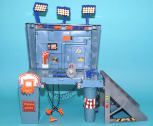 BIKER MICE FROM MARS SCOREBOARD HIDEOUT NEAR COMPLETE 1993 GALOOB