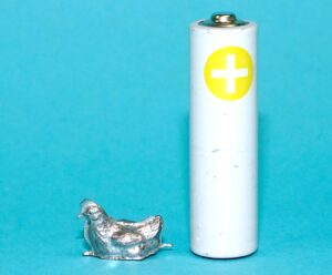 MOORVALE MODELS HOLLOWCAST UNPAINTED LEAD CASTING FARM SERIES CHICKEN 1:32 SCALE TIMPO PIXYLAND KEW TAYLOR & BARRETT