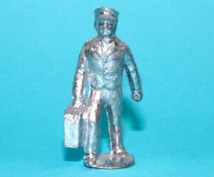 MOORVALE MODELS HOLLOWCAST UNPAINTED LEAD CASTING RAILWAY SERIES PORTER WITH SUITCASE 1:32 SCALE TIMPO PIXYLAND KEW JOHILLCO